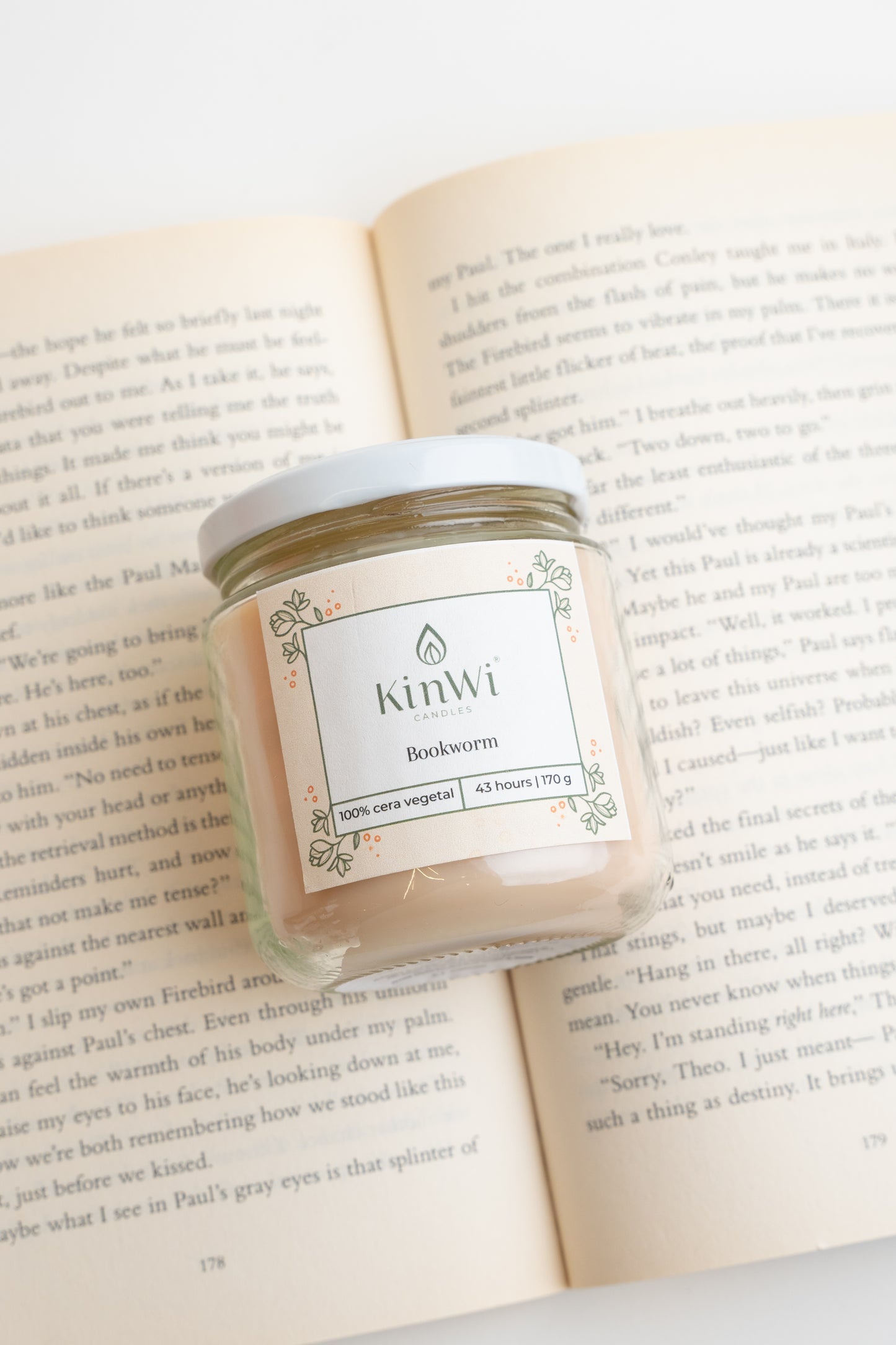 Vela aromática Bookworm